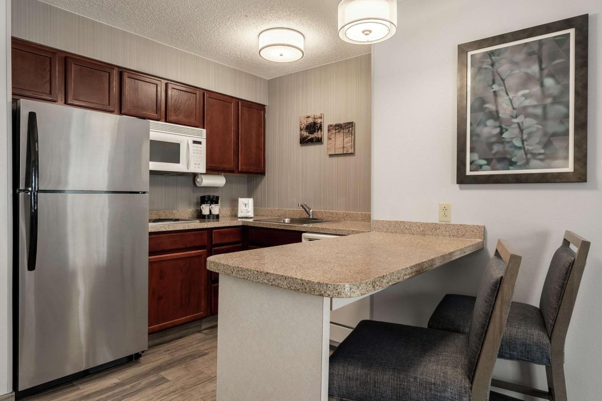 Homewood Suites By Hilton Erie Kearsarge Екстер'єр фото