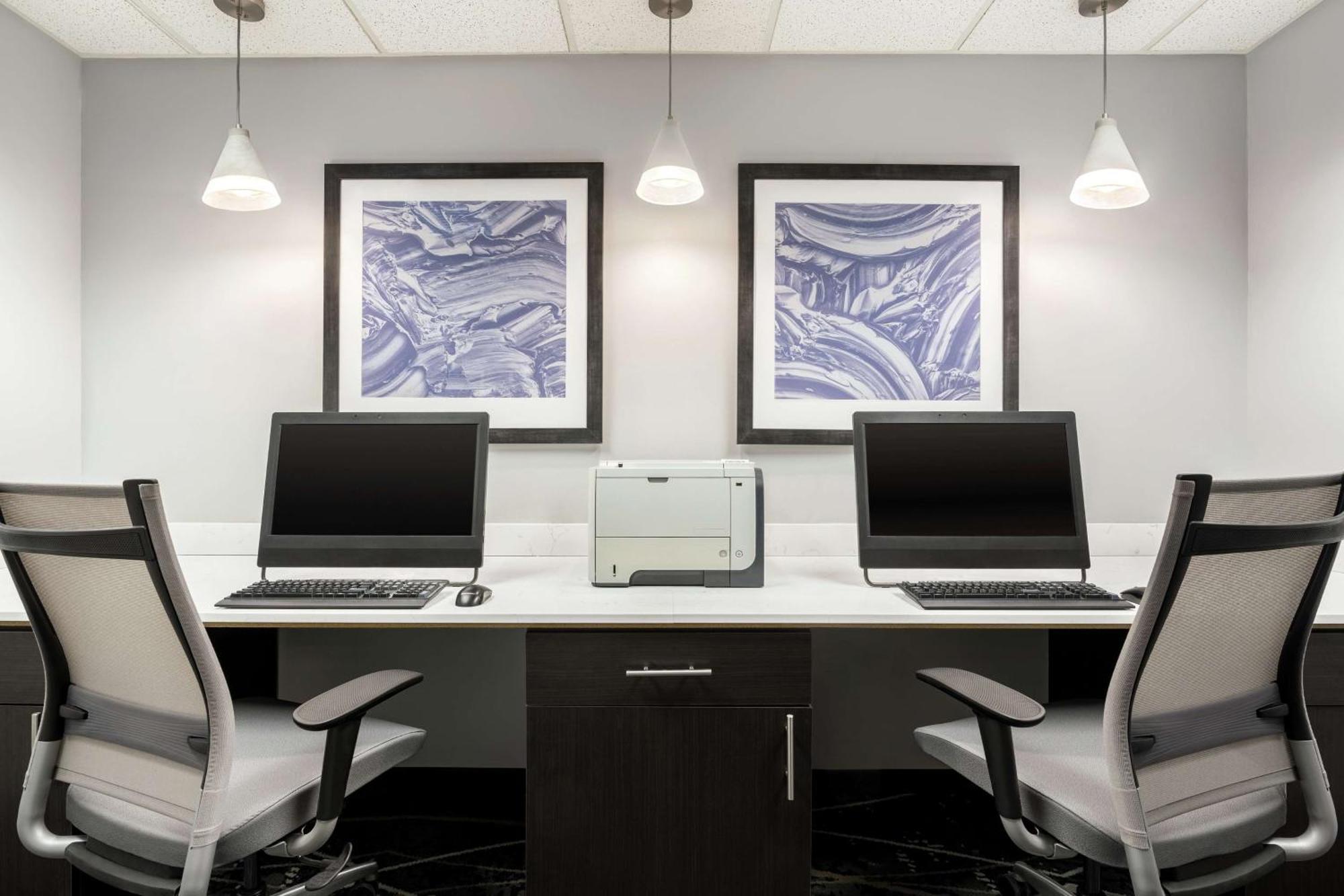 Homewood Suites By Hilton Erie Kearsarge Екстер'єр фото