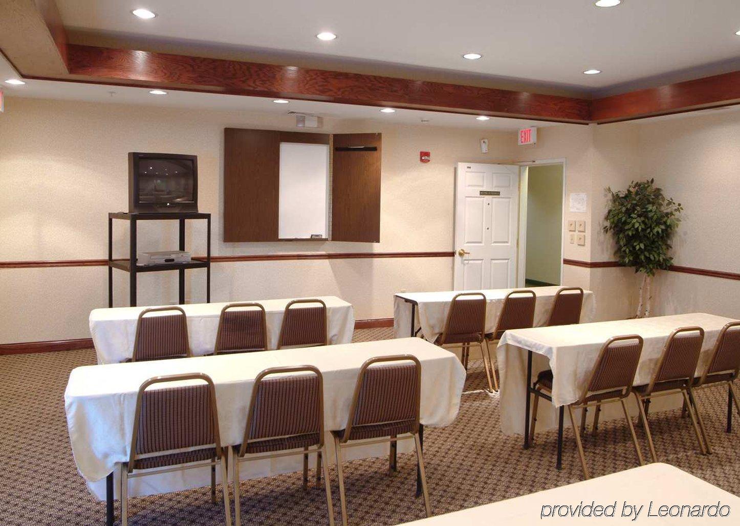 Homewood Suites By Hilton Erie Kearsarge Екстер'єр фото