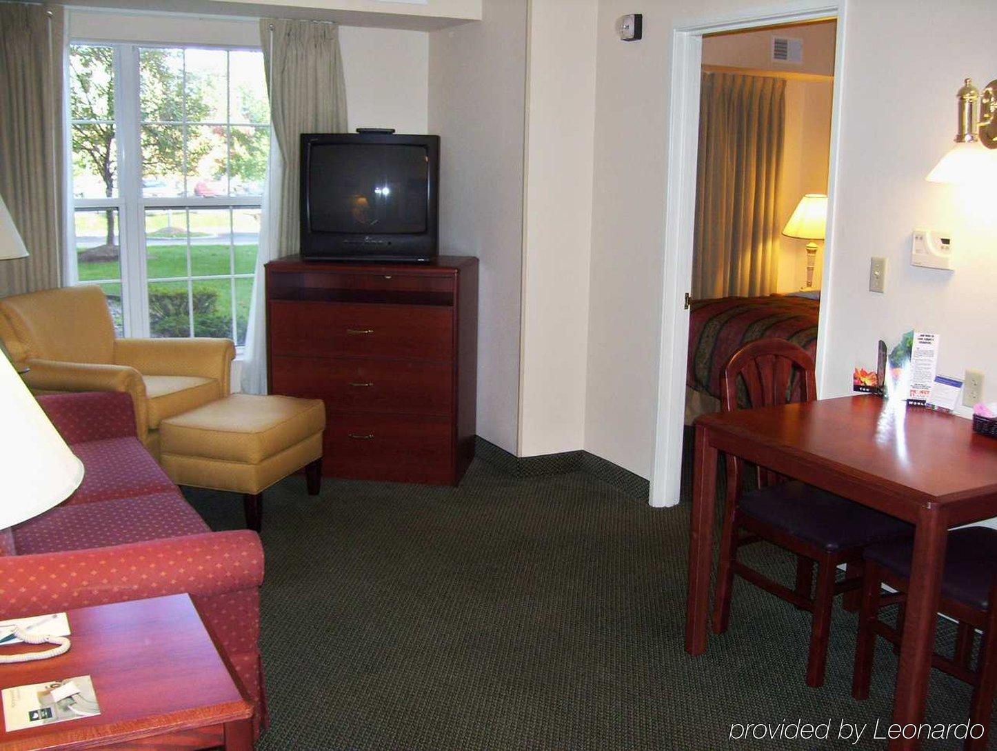 Homewood Suites By Hilton Erie Kearsarge Номер фото