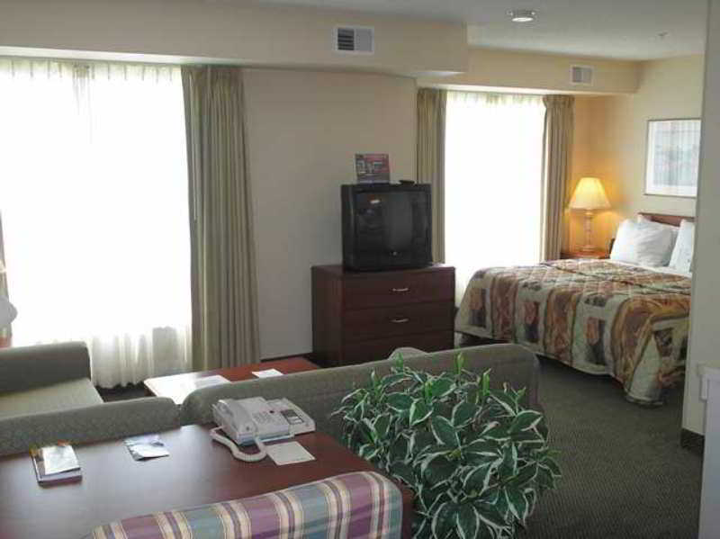 Homewood Suites By Hilton Erie Kearsarge Номер фото