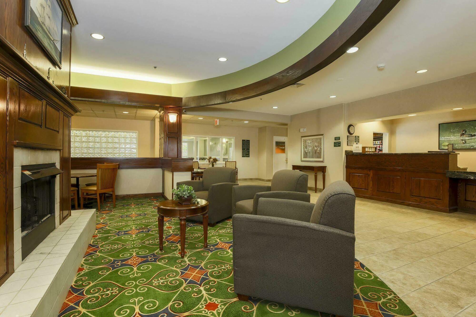 Homewood Suites By Hilton Erie Kearsarge Екстер'єр фото